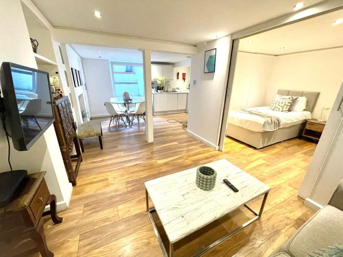 Historical Building / Cozy Basement Apt / Central Cambridge  Luaran gambar